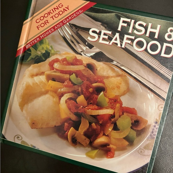 🌹HP🌹3 CookBooks -Cooking Today- Seafood, Salad, & Soup - Picture 11 of 13